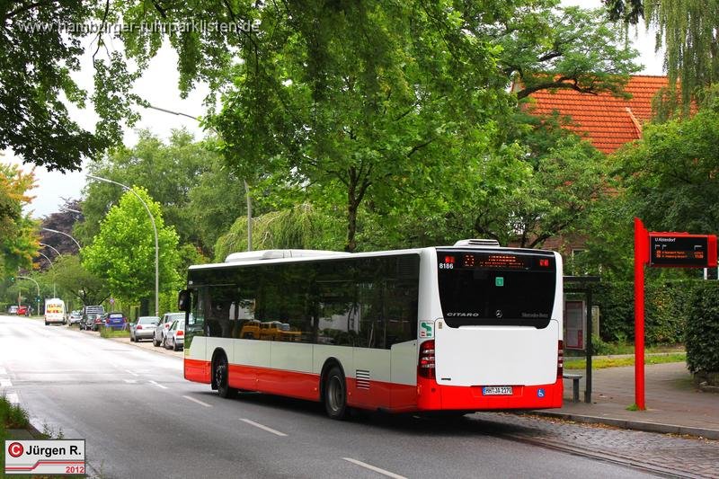 24) 8186 (ex JA 8337) 13,JH,JN.jpg